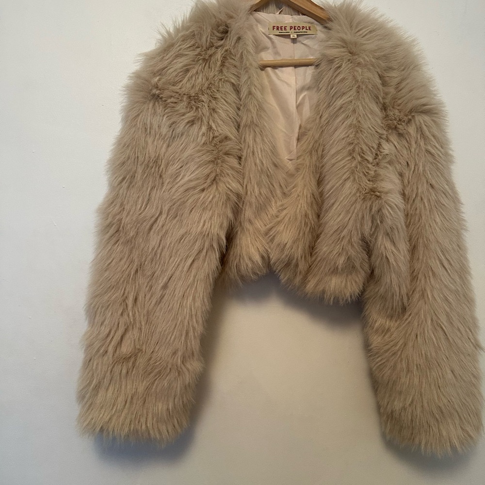 Free People Faux Fur Cropped Coat - Picture 4 of 7